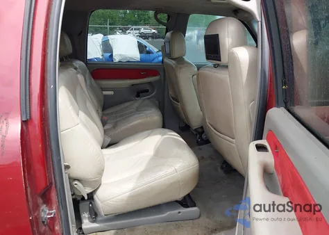 2002 GMC Yukon Xl 1500 Slt z USA, uszkodzony, nr VIN 1GKEC16Z12J237879